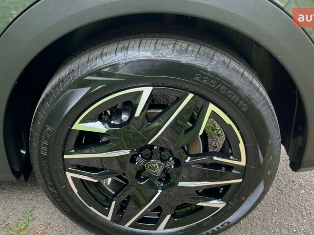 Пежо 3008, объемом двигателя 1.2 л и пробегом 0 тыс. км за 32168 $, фото 15 на Automoto.ua