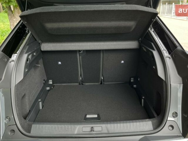 Пежо 3008, объемом двигателя 1.2 л и пробегом 0 тыс. км за 32168 $, фото 11 на Automoto.ua