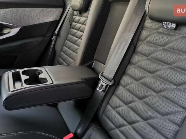 Пежо 3008, объемом двигателя 1.2 л и пробегом 0 тыс. км за 36777 $, фото 42 на Automoto.ua