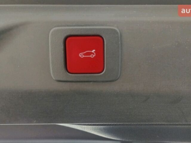 Пежо 3008, объемом двигателя 1.2 л и пробегом 0 тыс. км за 37051 $, фото 12 на Automoto.ua