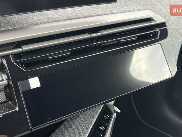 Пежо 3008, объемом двигателя 1.2 л и пробегом 0 тыс. км за 38482 $, фото 14 на Automoto.ua