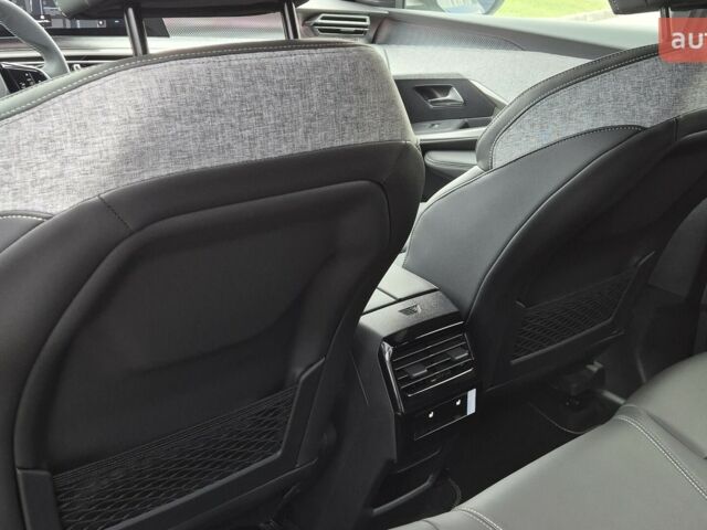 Пежо 3008, объемом двигателя 1.2 л и пробегом 0 тыс. км за 36777 $, фото 43 на Automoto.ua