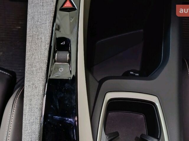 Пежо 3008, объемом двигателя 1.2 л и пробегом 0 тыс. км за 31487 $, фото 12 на Automoto.ua