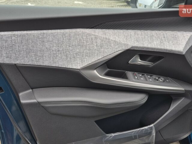 Пежо 3008, объемом двигателя 1.2 л и пробегом 0 тыс. км за 36777 $, фото 23 на Automoto.ua