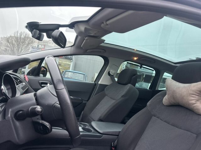 Сірий Пежо 3008, об'ємом двигуна 1.6 л та пробігом 245 тис. км за 5999 $, фото 6 на Automoto.ua