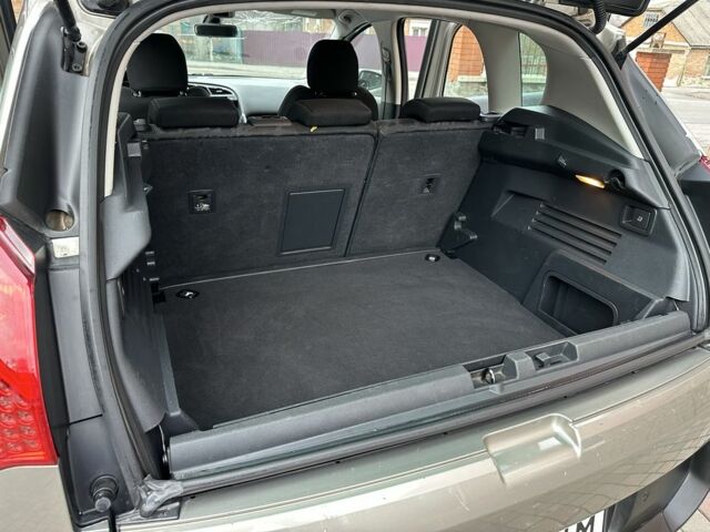 Серый Пежо 3008, объемом двигателя 1.6 л и пробегом 213 тыс. км за 6000 $, фото 13 на Automoto.ua