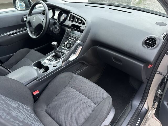 Серый Пежо 3008, объемом двигателя 1.6 л и пробегом 213 тыс. км за 6000 $, фото 16 на Automoto.ua