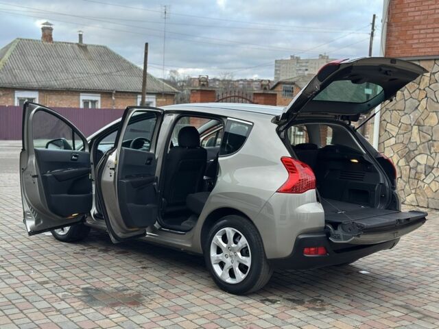 Серый Пежо 3008, объемом двигателя 1.6 л и пробегом 213 тыс. км за 6000 $, фото 2 на Automoto.ua