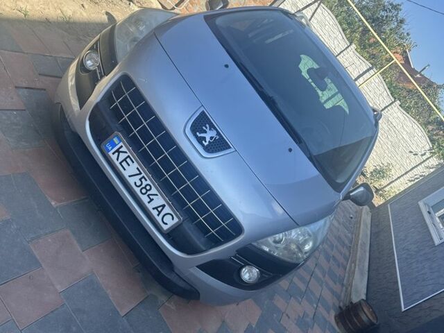 Сірий Пежо 3008, об'ємом двигуна 1.6 л та пробігом 192 тис. км за 10000 $, фото 1 на Automoto.ua