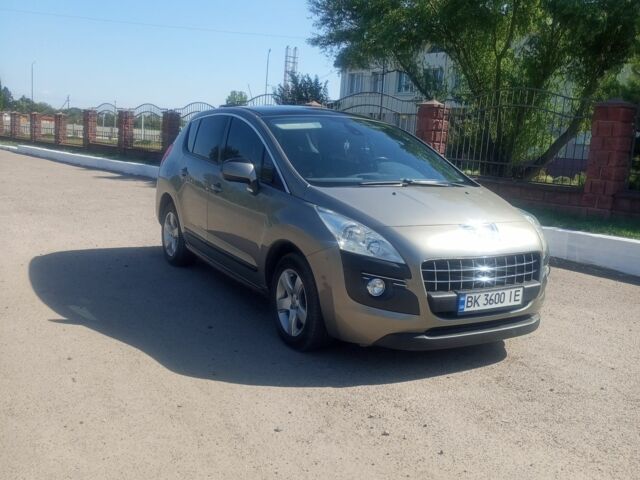 Серый Пежо 3008, объемом двигателя 2 л и пробегом 306 тыс. км за 7800 $, фото 2 на Automoto.ua