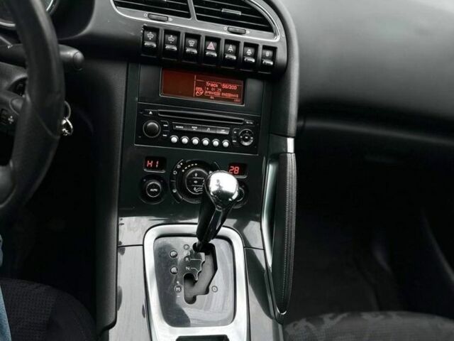 Серый Пежо 3008, объемом двигателя 0 л и пробегом 244 тыс. км за 6550 $, фото 23 на Automoto.ua