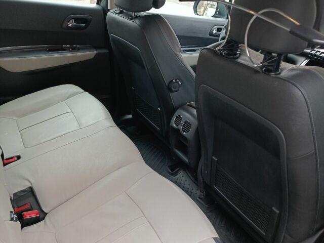 Серый Пежо 3008, объемом двигателя 1.6 л и пробегом 200 тыс. км за 9500 $, фото 5 на Automoto.ua