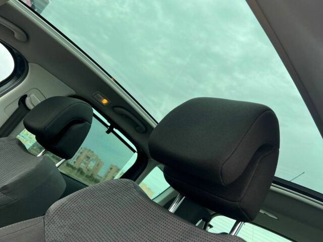 Серый Пежо 3008, объемом двигателя 1.6 л и пробегом 232 тыс. км за 6900 $, фото 3 на Automoto.ua