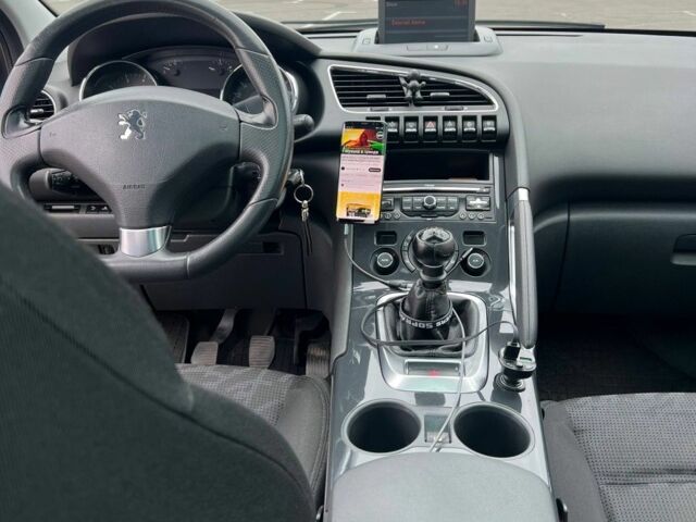 Серый Пежо 3008, объемом двигателя 1.6 л и пробегом 232 тыс. км за 6900 $, фото 5 на Automoto.ua