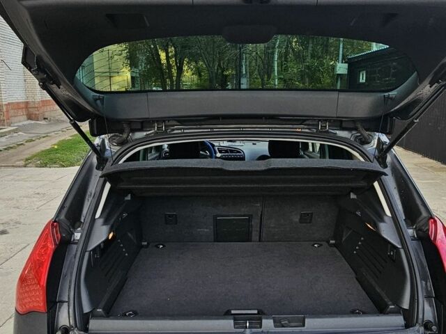 Серый Пежо 3008, объемом двигателя 1.6 л и пробегом 245 тыс. км за 13000 $, фото 5 на Automoto.ua