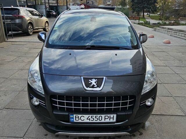 Серый Пежо 3008, объемом двигателя 1.6 л и пробегом 245 тыс. км за 13000 $, фото 1 на Automoto.ua