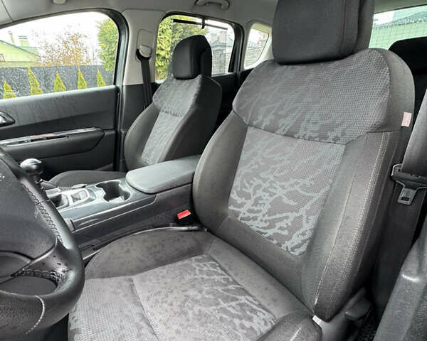 Серый Пежо 3008, объемом двигателя 1.6 л и пробегом 279 тыс. км за 6999 $, фото 23 на Automoto.ua