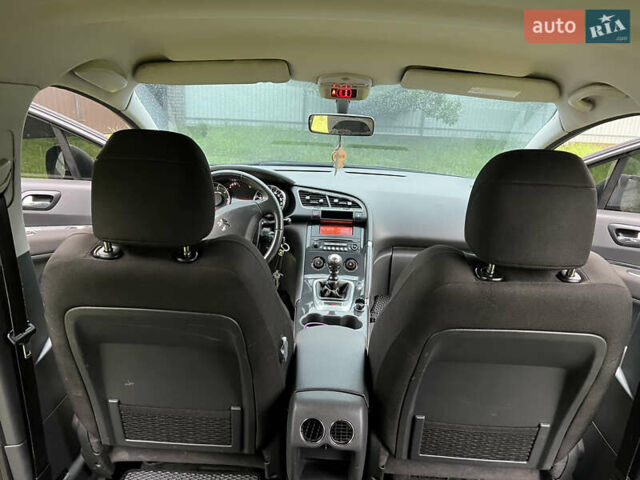 Серый Пежо 3008, объемом двигателя 1.56 л и пробегом 176 тыс. км за 9000 $, фото 25 на Automoto.ua