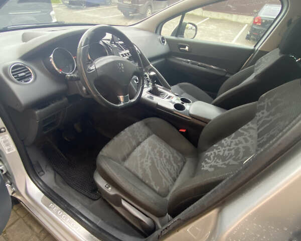 Сірий Пежо 3008, об'ємом двигуна 1.56 л та пробігом 240 тис. км за 8200 $, фото 7 на Automoto.ua