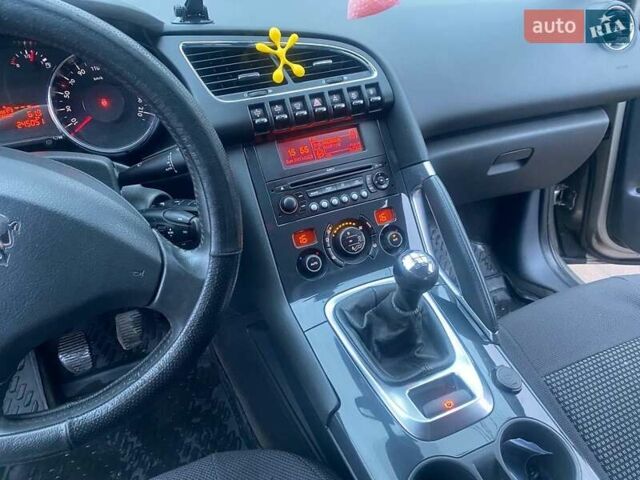 Сірий Пежо 3008, об'ємом двигуна 1.6 л та пробігом 245 тис. км за 6500 $, фото 15 на Automoto.ua