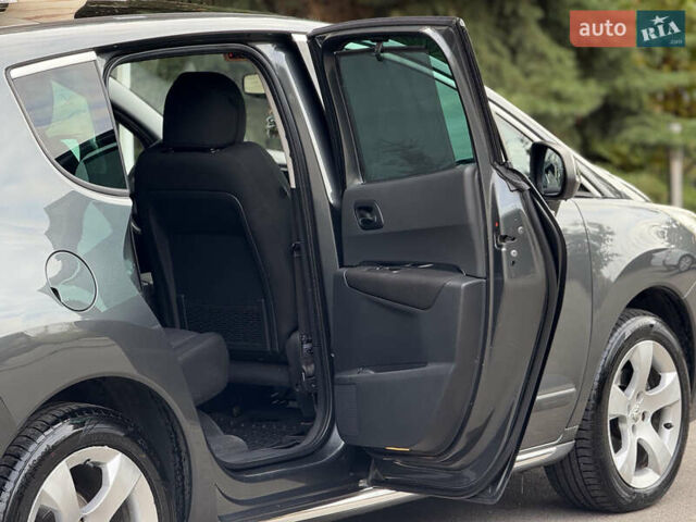 Пежо 3008 2009 в Тернополе на Automoto.ua Серый Пежо 3008, объемом двигателя 1.6 л и пробегом 244 тыс. км за 7999 $, фото 20 на Automoto.ua