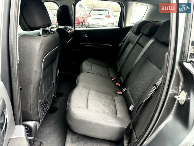 Сірий Пежо 3008, об'ємом двигуна 1.6 л та пробігом 264 тис. км за 7399 $, фото 12 на Automoto.ua