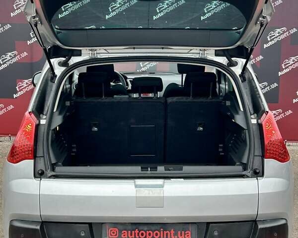 Сірий Пежо 3008, об'ємом двигуна 1.6 л та пробігом 193 тис. км за 8300 $, фото 10 на Automoto.ua
