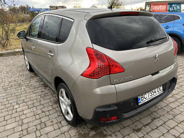Серый Пежо 3008, объемом двигателя 1.56 л и пробегом 235 тыс. км за 7100 $, фото 2 на Automoto.ua