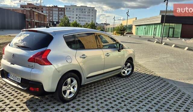 Пежо 3008 2009 в Хмельницком на Automoto.ua Серый Пежо 3008, объемом двигателя 1.6 л и пробегом 211 тыс. км за 6700 $, фото 7 на Automoto.ua