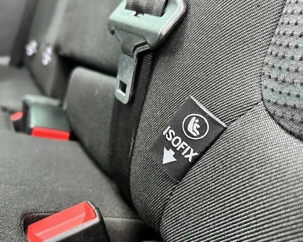 Сірий Пежо 3008, об'ємом двигуна 1.6 л та пробігом 193 тис. км за 8300 $, фото 18 на Automoto.ua