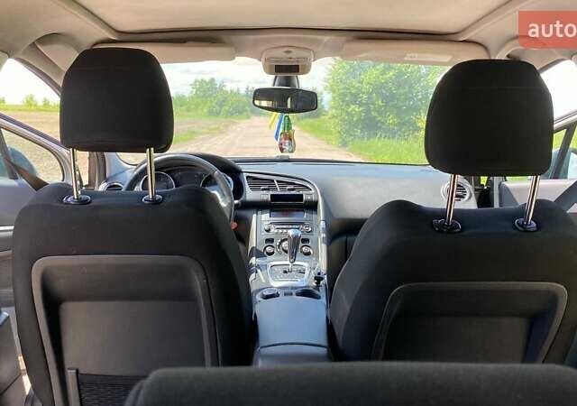 Серый Пежо 3008, объемом двигателя 1.56 л и пробегом 290 тыс. км за 7500 $, фото 4 на Automoto.ua