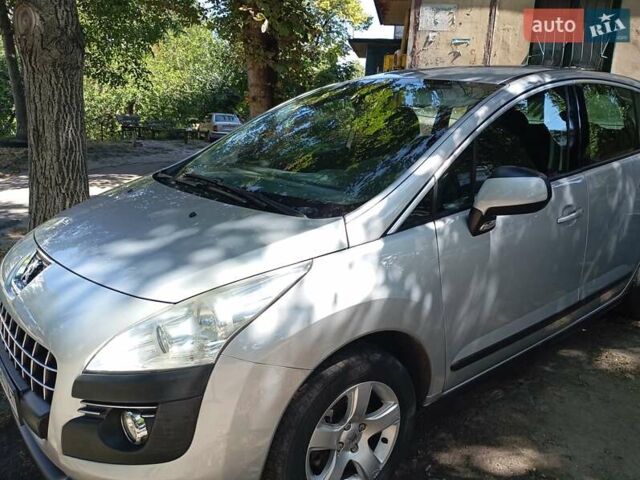 Серый Пежо 3008, объемом двигателя 1.6 л и пробегом 174 тыс. км за 6800 $, фото 2 на Automoto.ua