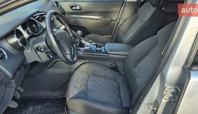 Пежо 3008 2009 в Хмельницком на Automoto.ua Серый Пежо 3008, объемом двигателя 1.6 л и пробегом 211 тыс. км за 6700 $, фото 5 на Automoto.ua