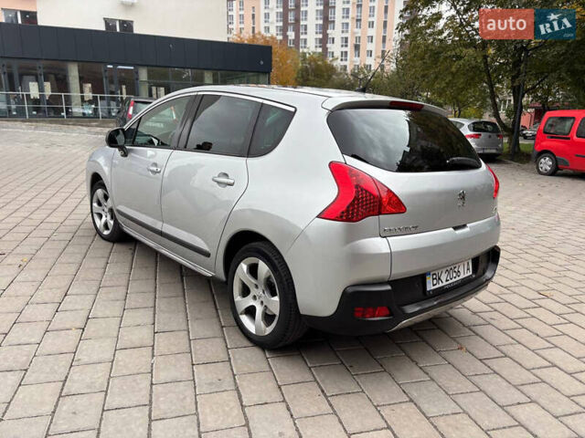 Серый Пежо 3008, объемом двигателя 2 л и пробегом 264 тыс. км за 7699 $, фото 5 на Automoto.ua