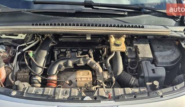 Пежо 3008 2009 в Хмельницком на Automoto.ua Серый Пежо 3008, объемом двигателя 1.6 л и пробегом 211 тыс. км за 6700 $, фото 17 на Automoto.ua