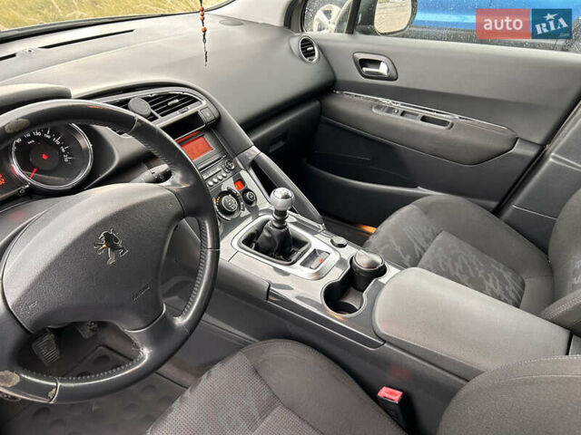 Серый Пежо 3008, объемом двигателя 1.56 л и пробегом 235 тыс. км за 7100 $, фото 11 на Automoto.ua