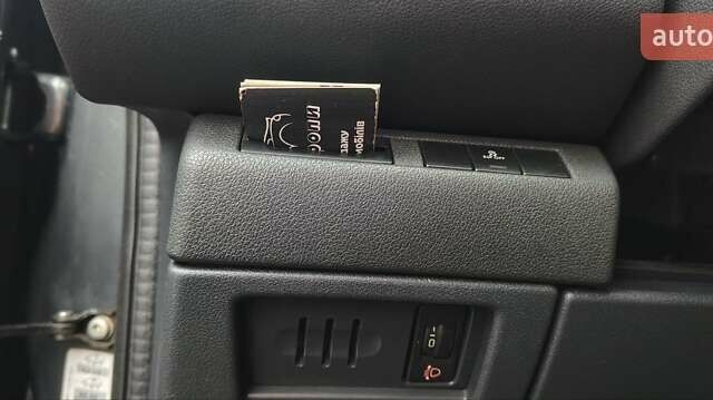 Сірий Пежо 3008, об'ємом двигуна 1.6 л та пробігом 320 тис. км за 5800 $, фото 8 на Automoto.ua