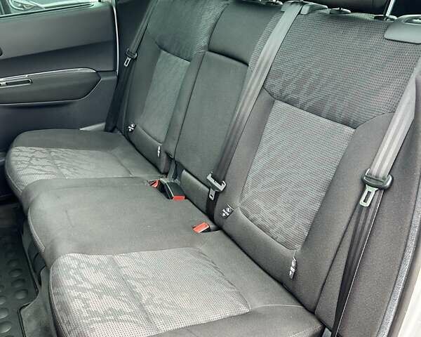 Сірий Пежо 3008, об'ємом двигуна 1.6 л та пробігом 193 тис. км за 8300 $, фото 17 на Automoto.ua