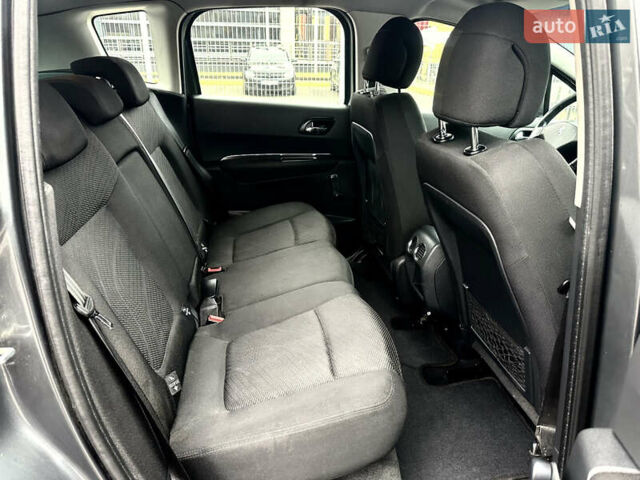 Сірий Пежо 3008, об'ємом двигуна 1.6 л та пробігом 264 тис. км за 7399 $, фото 15 на Automoto.ua