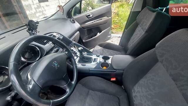 Серый Пежо 3008, объемом двигателя 2 л и пробегом 342 тыс. км за 8500 $, фото 2 на Automoto.ua