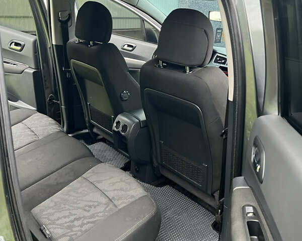 Серый Пежо 3008, объемом двигателя 1.56 л и пробегом 176 тыс. км за 9000 $, фото 30 на Automoto.ua