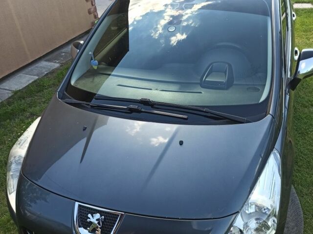 Пежо 3008 2009 в Бродах на Automoto.ua Серый Пежо 3008, объемом двигателя 1.6 л и пробегом 250 тыс. км за 8150 $, фото 5 на Automoto.ua