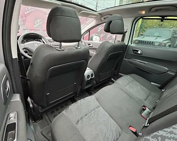 Сірий Пежо 3008, об'ємом двигуна 1.6 л та пробігом 193 тис. км за 8300 $, фото 15 на Automoto.ua