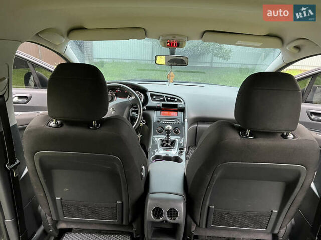 Серый Пежо 3008, объемом двигателя 1.56 л и пробегом 176 тыс. км за 9000 $, фото 26 на Automoto.ua