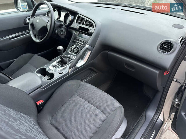 Серый Пежо 3008, объемом двигателя 1.6 л и пробегом 215 тыс. км за 6000 $, фото 4 на Automoto.ua