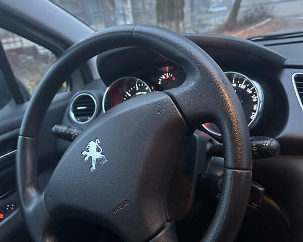 Сірий Пежо 3008, об'ємом двигуна 1.6 л та пробігом 213 тис. км за 6300 $, фото 26 на Automoto.ua