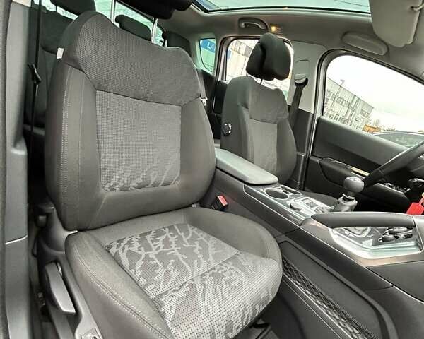 Сірий Пежо 3008, об'ємом двигуна 1.6 л та пробігом 193 тис. км за 8300 $, фото 13 на Automoto.ua