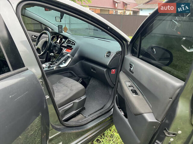 Серый Пежо 3008, объемом двигателя 1.56 л и пробегом 176 тыс. км за 9000 $, фото 31 на Automoto.ua