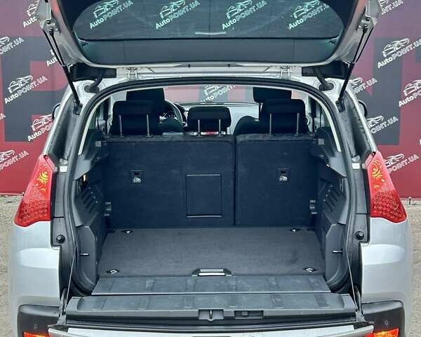 Сірий Пежо 3008, об'ємом двигуна 1.6 л та пробігом 193 тис. км за 8300 $, фото 9 на Automoto.ua