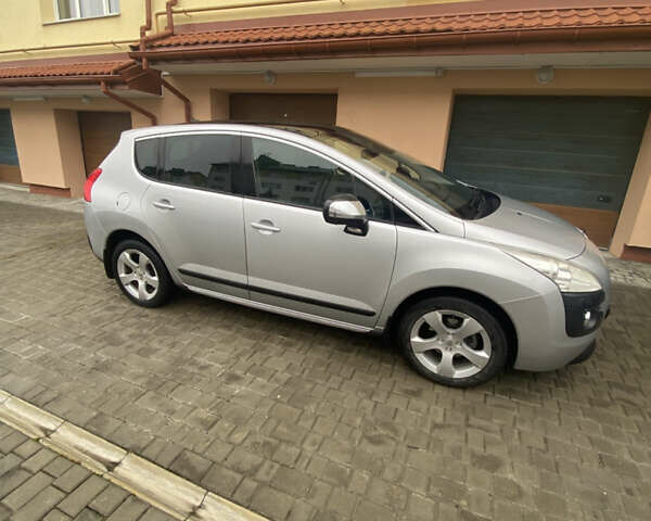 Сірий Пежо 3008, об'ємом двигуна 1.56 л та пробігом 240 тис. км за 8200 $, фото 5 на Automoto.ua